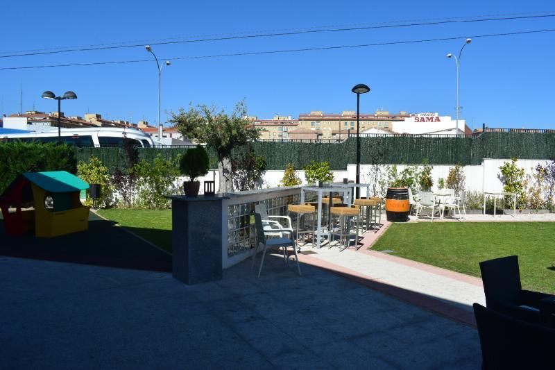 Hotel Bardo Recoletos Coco Salamanca Exterior foto